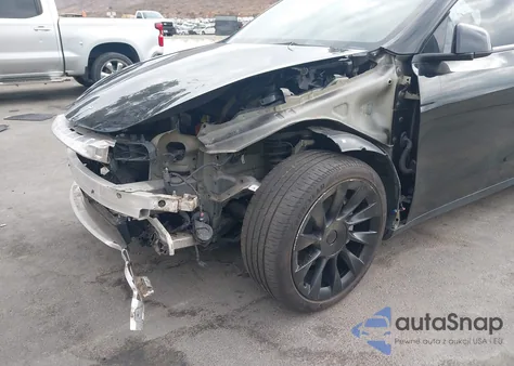 2023 Tesla Model Y from USA, damaged, VIN 7SAYGDEE9PF868233